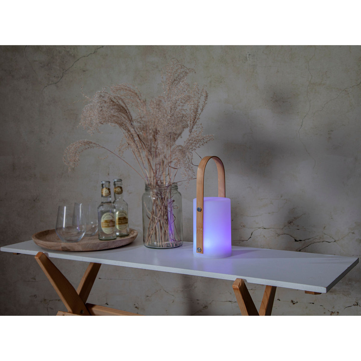 LED-Laterne, Kunststoff/Bambusgriff, weiß, inkl. USB-Ladekabel, outdoor
