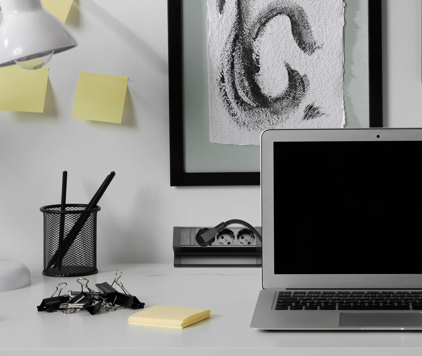 Möbel-Steckdose 3-fach Mehrfachsteckdose Steckdosenleiste Büro 2m Kabel Tisch