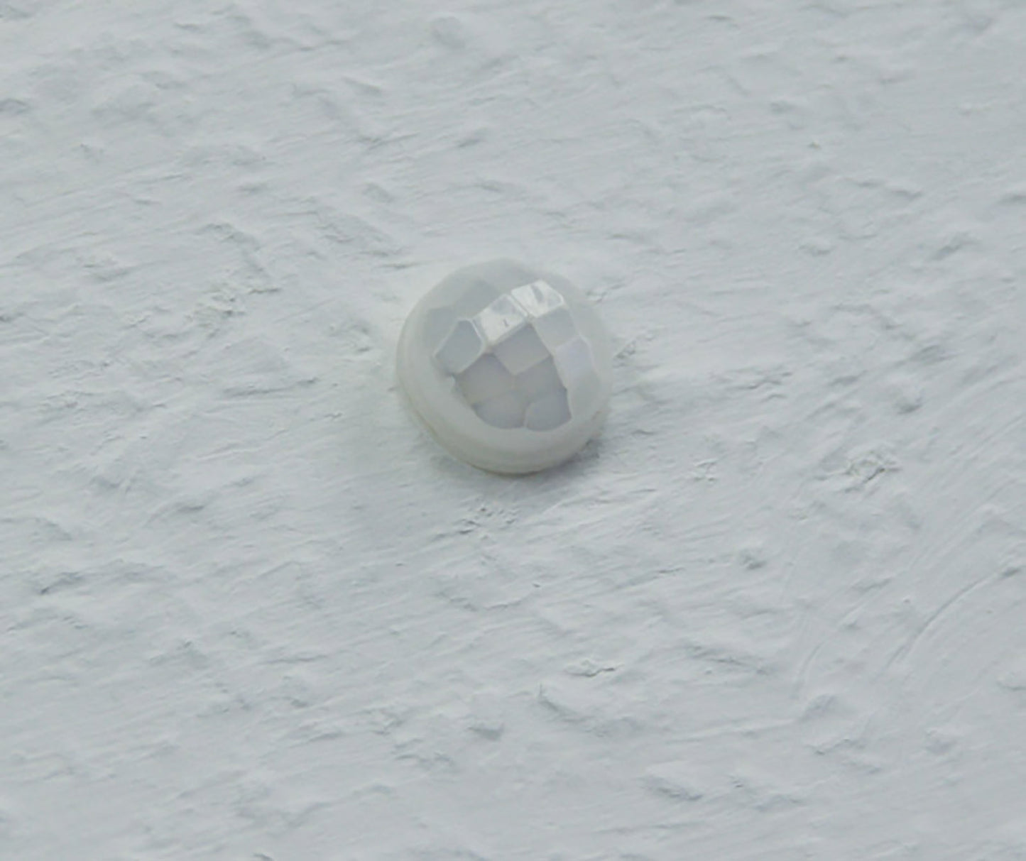 Einbau Bewegungsmelder 12V DC 1-60W LED geeignet Weiß – PIR Sensor 360° IP20, Ø15mm, einstellbar, für Decken & Möbel, Innenbereich