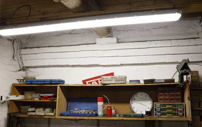 Trano LED Wand-& Deckenleuchte IP65 120cm 48W 5800lm & 150cm 56W 6600lm, 4000K Neutralweiß, Durchverdrahtung, Garage Keller Werkstatt # Achtung! Separates Sperrgut-Paket #