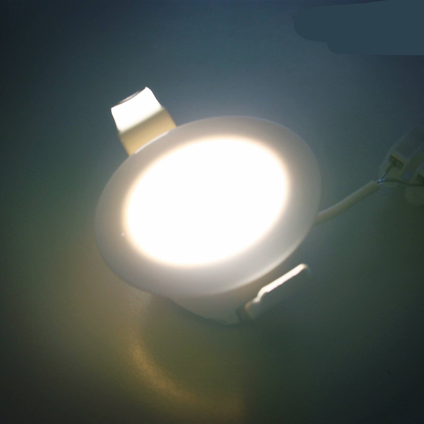 LED Einbaustrahler Badezimmer 30mm Tiefe 4W 6W 8W IP 44 230Volt Einbauspot