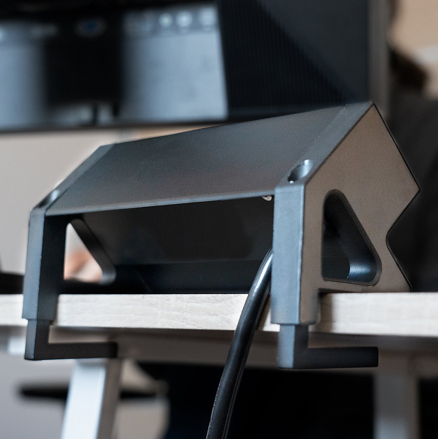 Möbel-Steckdose 3-fach Mehrfachsteckdose Steckdosenleiste Büro 2m Kabel Tisch