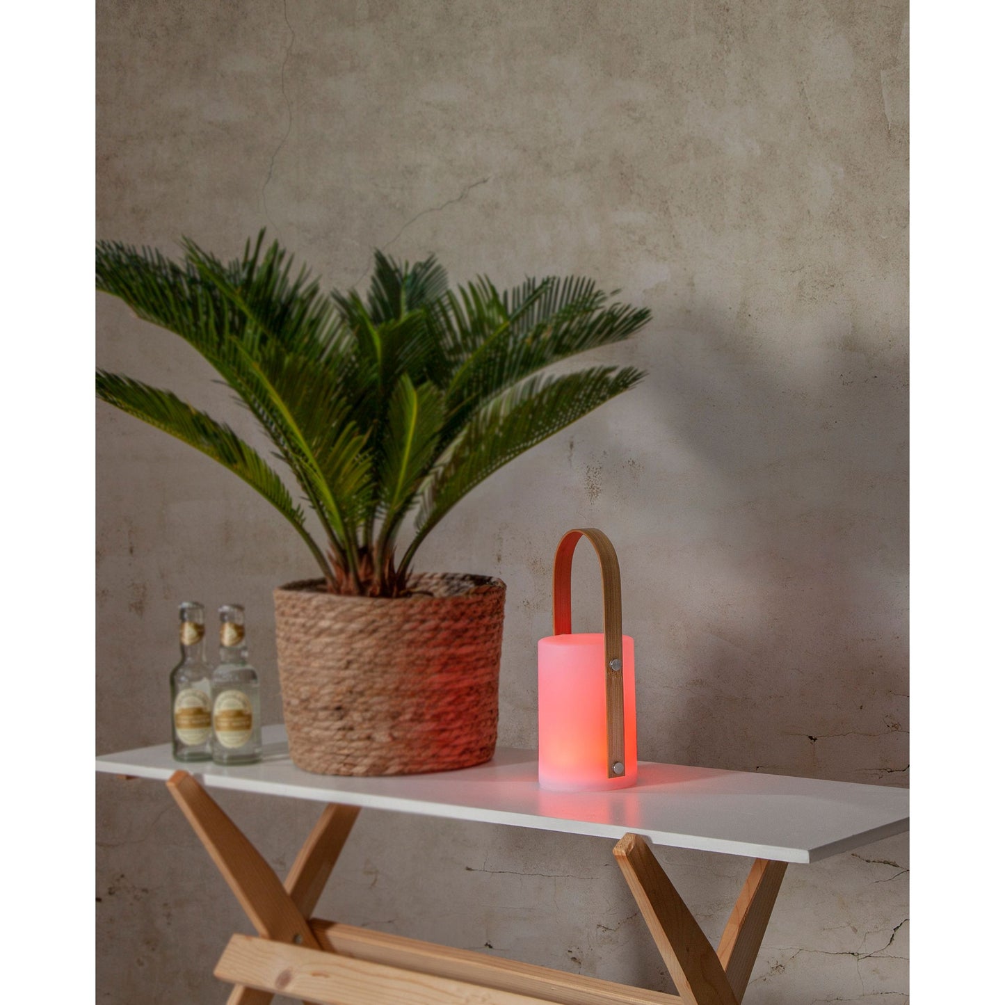 LED-Laterne, Kunststoff/Bambusgriff, weiß, inkl. USB-Ladekabel, outdoor