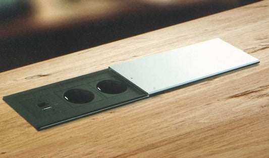 Trano Einbausteckdose mit Schiebedeckel, 2x Schuko 3680W, 2x USB-A+C 5V/4,2A, 1,8m Kabel, Aluminium Silber, 190x86mm