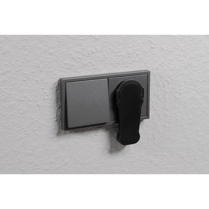 Extra Flacher Wiederanschließbarer Schutzkontakt-Winkelstecker, 250V/16A, Schwarz/Weiß