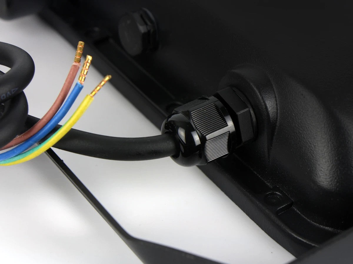 100 Watt LED-Fluter, Industrie-LED-Fluter  (4000K, 14000lm, IP66) für Produktion, Parkplätze & Co.